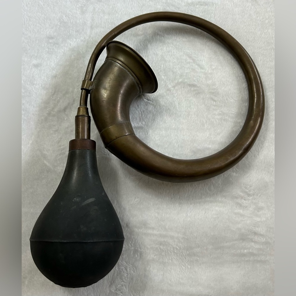 Vintage Brass and Black Horn